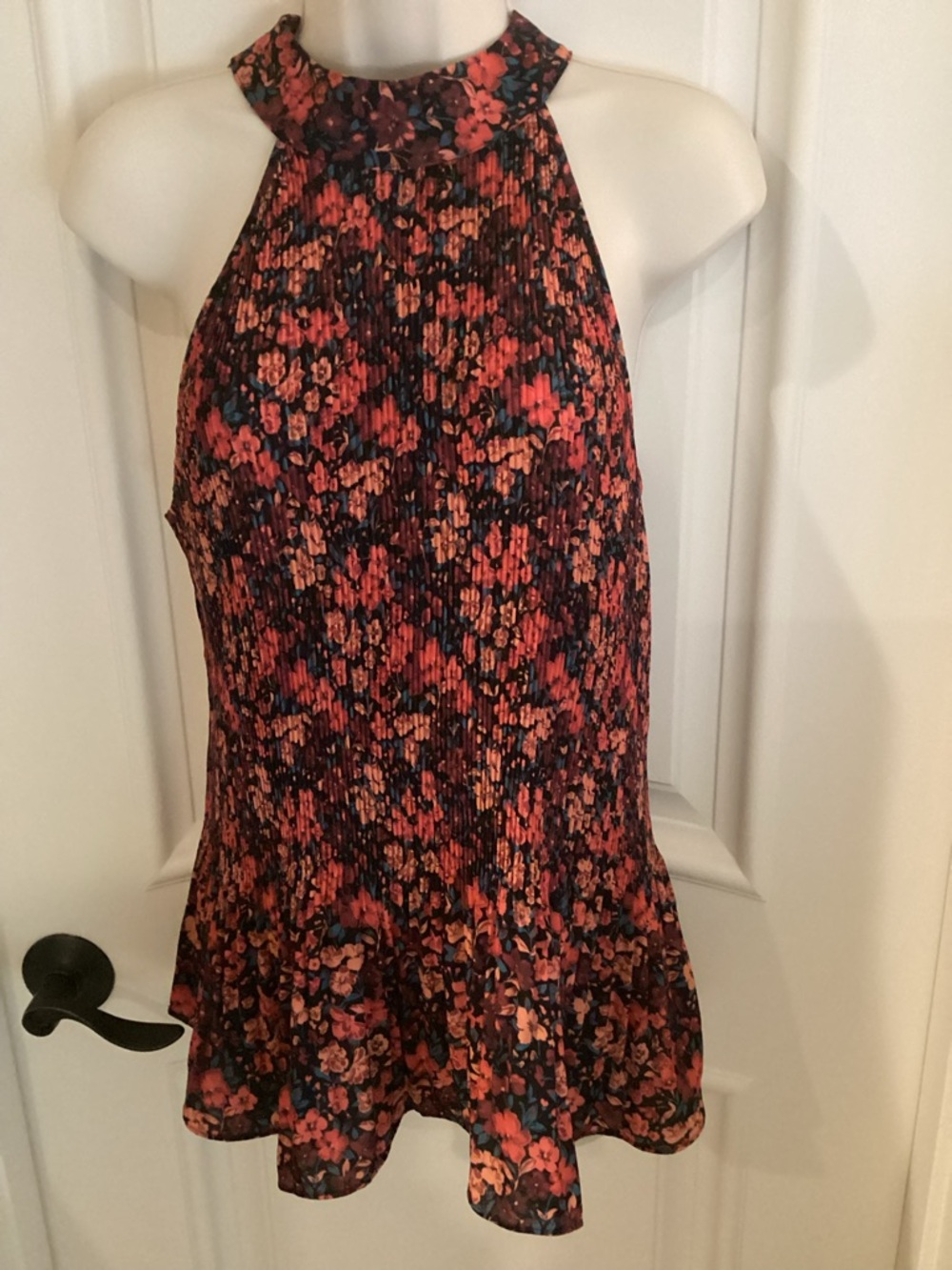 Pleione Coral & Black Floral Halter Tank